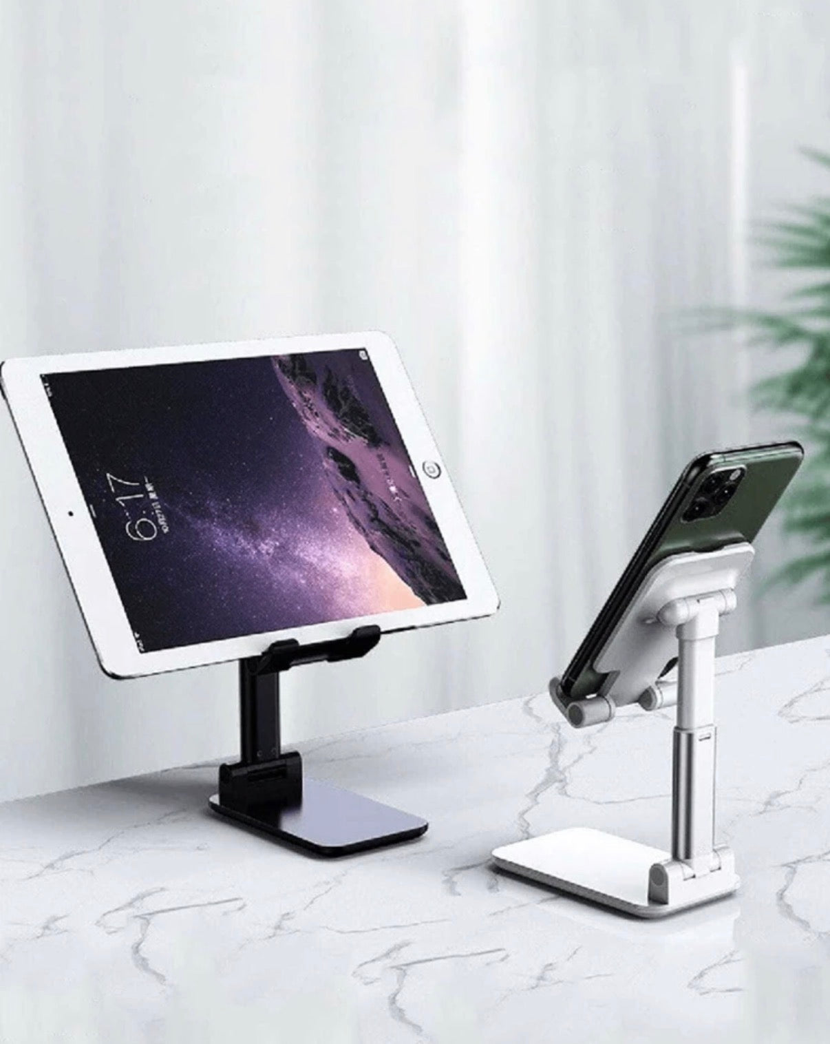 Soporte de Escritorio para Teléfono y Tablet · Manos libres en tu escritorio — altura y ángulo ajustable, plegable, para trabajar y crear contenido sin sostenerte nada